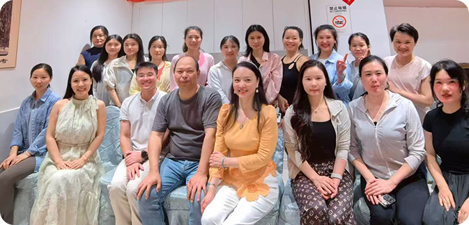 伽优美公益活动